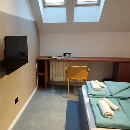 Plamenac Дивчибаре