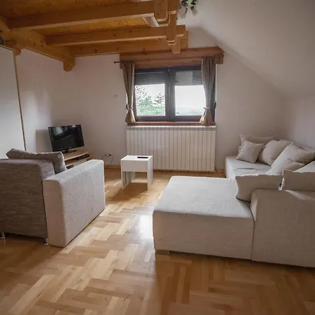 Apartment Plamenac Divcibare